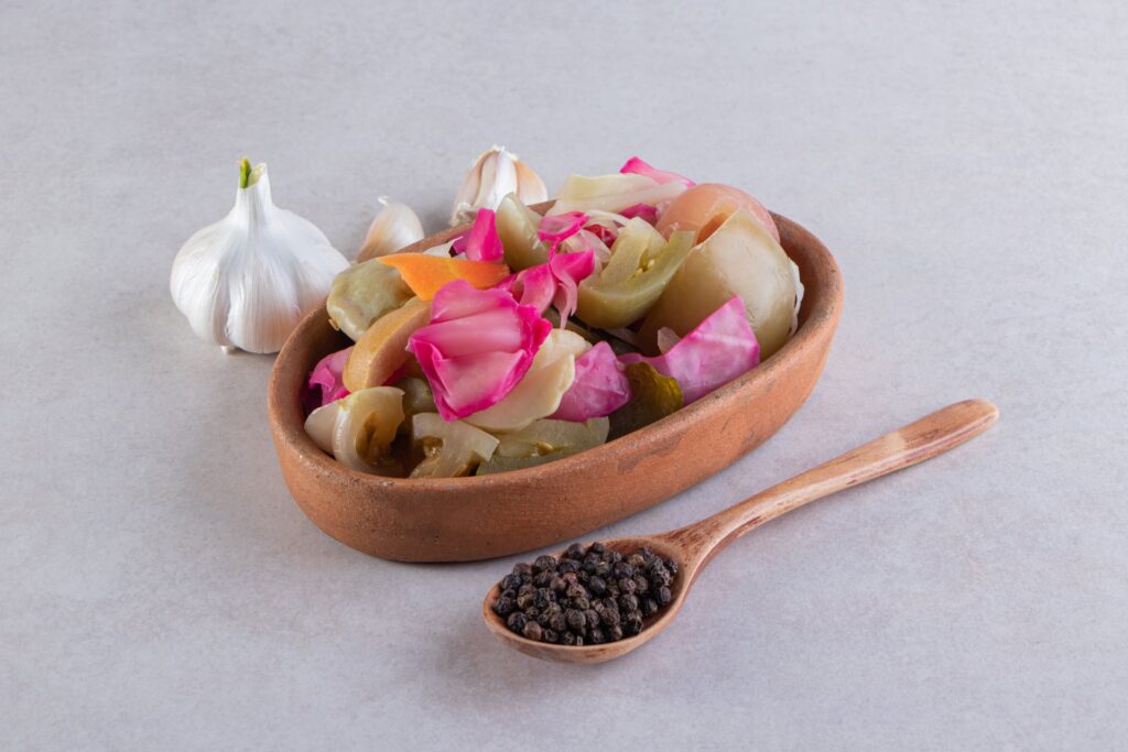 Italian Condiriso pickled vegetables — the traditional upgrade ingredient that pairs beautifully with EatMe parboiled rice for an authentic Insalata di Riso. 義大利冷米沙拉進階版配料 Condiriso 綜合醃漬蔬菜，搭配益米預熟米，重現義大利家庭最正統的夏日風味。